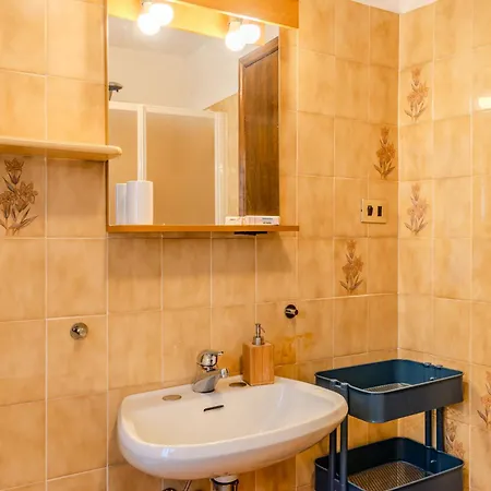 Holiday home Casa Sul Torrente By Interhome Rezzonico